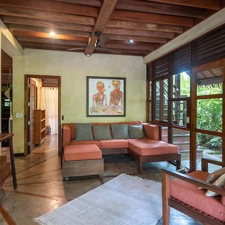 Alaia Hideaway Villa General Luna  Exterior photo
